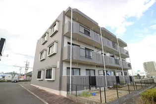 ファミーユの画像