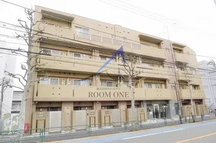 ステージファースト幡ヶ谷【1階】の外観