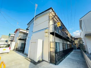 アースパックス2号棟【2階】の外観