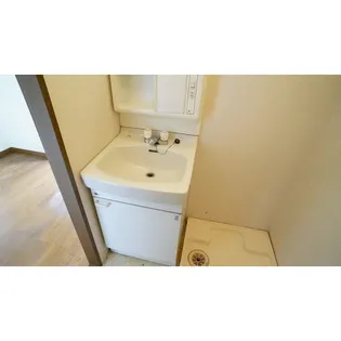 エール白須賀【2階】の内装