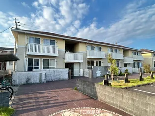 グランモアK B棟【1階】の外観