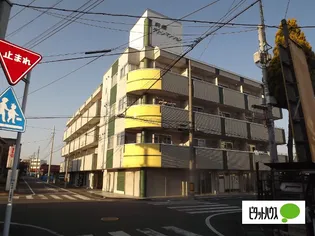 前橋グリーンマンション【2階】の外観