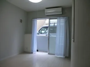 ピッコロ西ケ原【1階】の内装