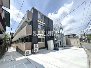 ブリリアンス根岸【3階】の外観