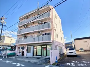 ラフォーレ半田の画像