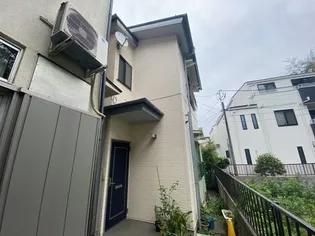 東京都北区西ケ原2【アパート】の外観