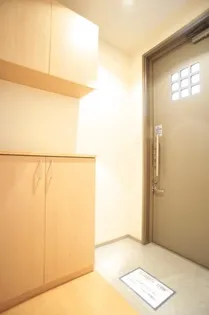 リバープ【2階】の玄関