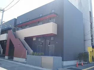 スリーパアダ【2階】の外観