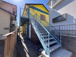 メゾン下倉田【1階】の外観