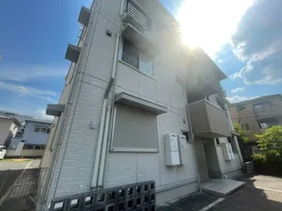 大阪府高槻市下田部町1【アパート】の外観