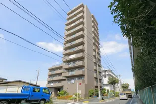 東京都江戸川区松本1【マンション】の外観