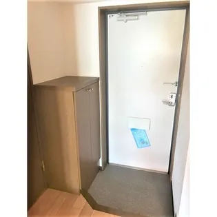 ベルデュール宮前平【4階】の玄関