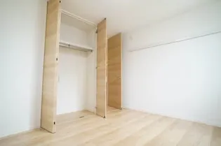 シャーメゾン愛子中央【1階】の内装