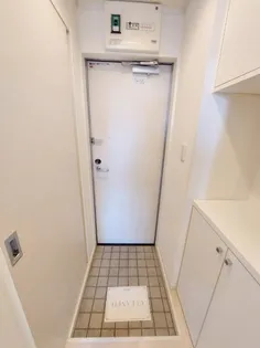 フレール柏 B棟【3階】の玄関