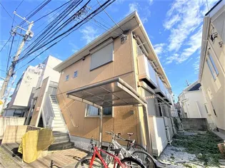 プリリアンス【2階】の外観