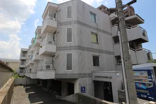 リーダースパーク21【3階】の外観