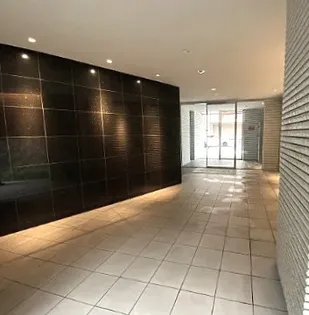 東京都荒川区東日暮里4【マンション】の外観