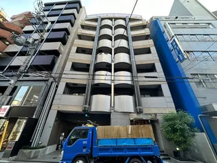 雅苑【2階】の外観