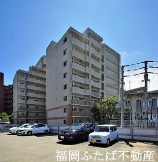 キルンズ高取【9階】の外観