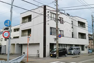 西埜ハイム【3階】の外観