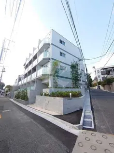 PREMIUM CUBE 新宿中井【4階】の外観