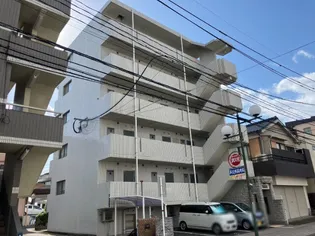 ラ ビアン サーラ IIの画像