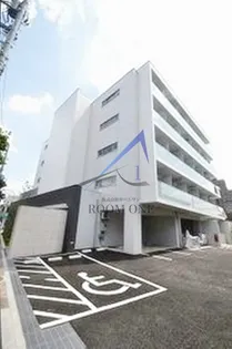 東京都板橋区東新町1【マンション】の外観