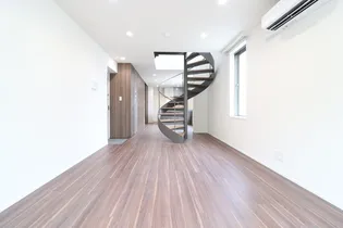 GrandStory西麻布【3階】の居間