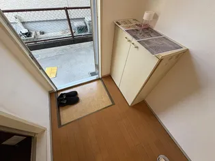 あいらんど清武【1階】の玄関