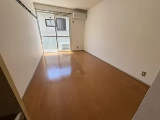 あいらんど清武【1階】の居間