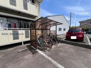 アーバンステージICHIKAWA A棟【1階】の地図