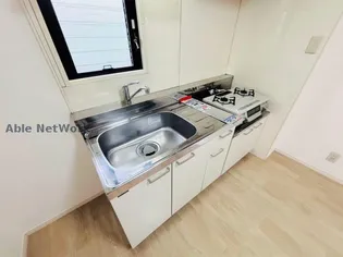 アーバンステージICHIKAWA A棟【1階】のキッチン