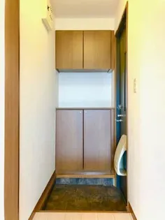 テンダーヴィラ A棟【1階】の玄関