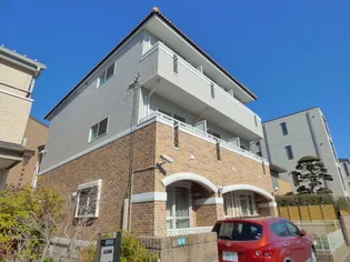 リヨン【3階】の外観