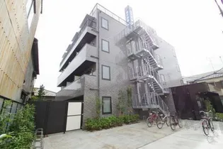 第66シンエイビル【1階】の外観