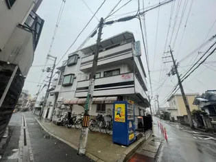 大阪府高槻市別所新町【マンション】の外観