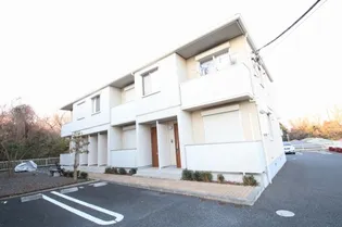 ローズヒルズ D棟【1階】の外観