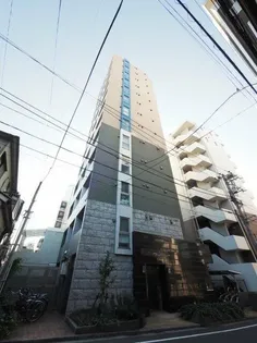 東京都新宿区市谷薬王寺町【マンション】の外観