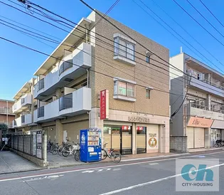 ファミーユの画像