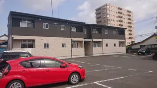 アップルハウス【2階】の外観