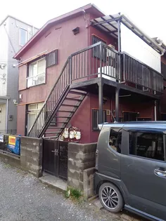 和泉荘【2階】の外観