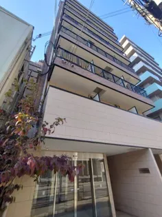 ヴィラペントハウス堺東【8階】の外観