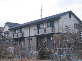 カリヨン【1階】の外観