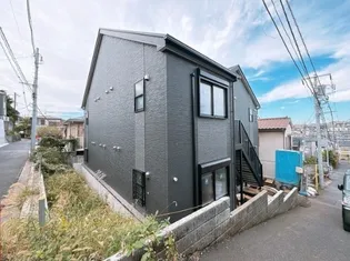 神奈川県横浜市神奈川区三ツ沢南町【アパート】の外観