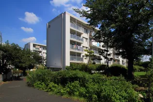 烏山北住宅24号棟【5階】の外観