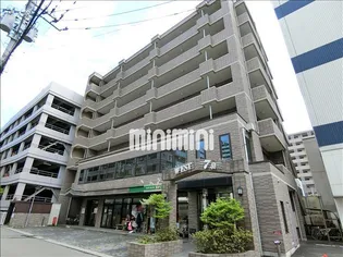 ウエスト7泉【4階】の外観