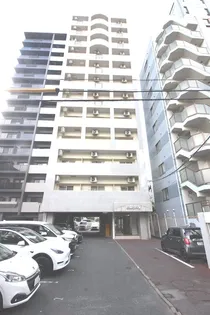 リファレンス小倉【3階】の外観