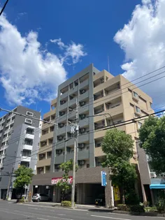 新屋敷山元マンション【4階】の外観