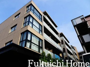 東京都中野区南台5【マンション】の外観