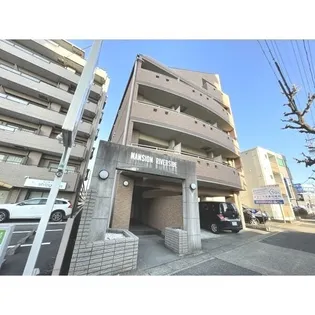 マンションリバーサイド【1階】の外観